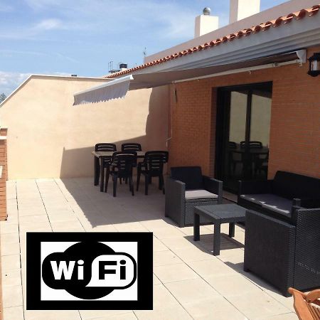 Atico Nuevo Con Terraza Peniscola Apartment Luaran gambar