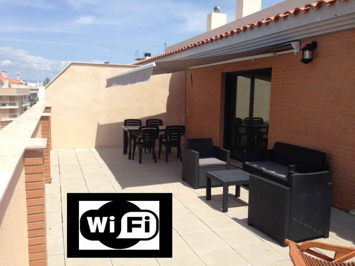 Atico Nuevo Con Terraza Peniscola Apartment Luaran gambar